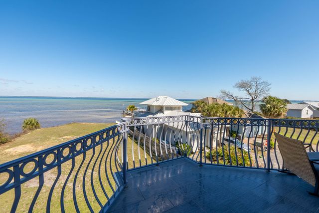 29 Garden Bay Court, Miramar Beach, FL 32550