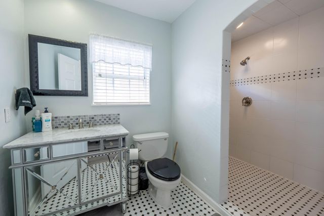 29 Garden Bay Court, Miramar Beach, FL 32550