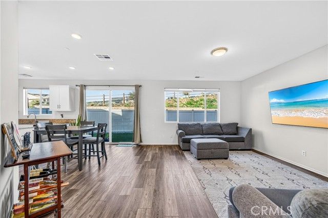 220 Hass Lane, Fallbrook, CA 92028