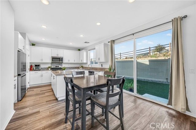 220 Hass Lane, Fallbrook, CA 92028