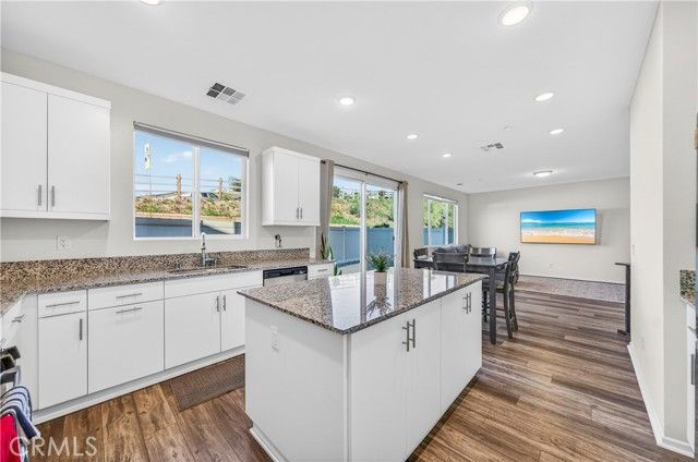 220 Hass Lane, Fallbrook, CA 92028