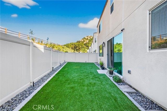 220 Hass Lane, Fallbrook, CA 92028