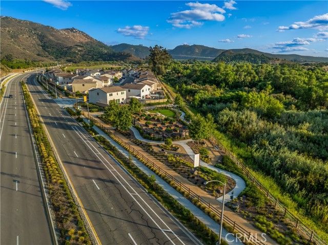 220 Hass Lane, Fallbrook, CA 92028