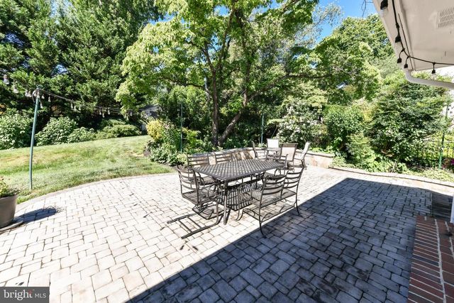 3806 N WAKEFIELD ST, Arlington, VA 22207