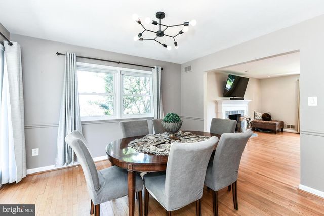 3806 N WAKEFIELD ST, Arlington, VA 22207