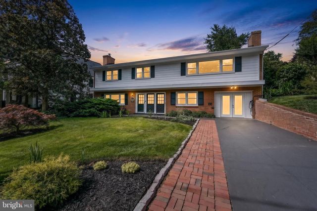 3806 N WAKEFIELD ST, Arlington, VA 22207