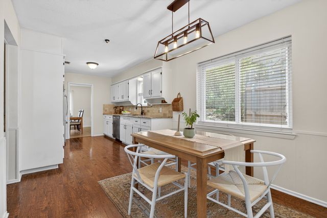 6304 Whitman Avenue, Fort Worth, TX 76133