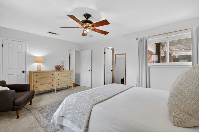 6304 Whitman Avenue, Fort Worth, TX 76133