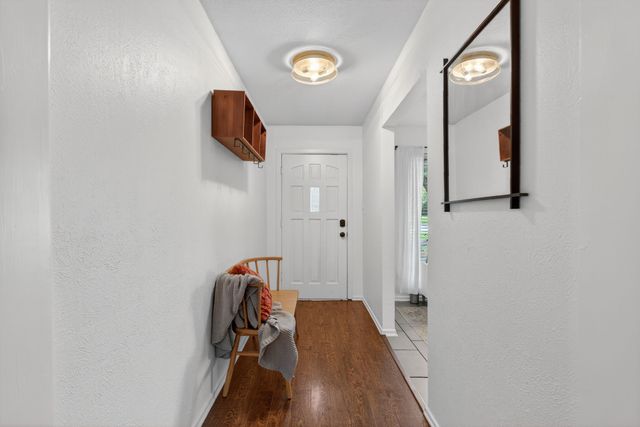 6304 Whitman Avenue, Fort Worth, TX 76133