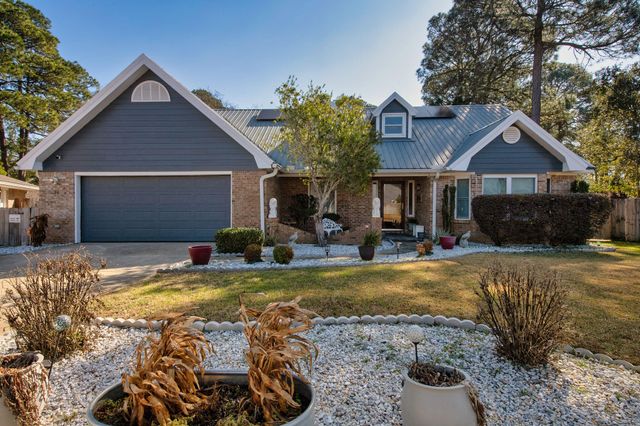 36 Tanglewood Circle, Fort Walton Beach, FL 32547