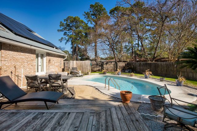 36 Tanglewood Circle, Fort Walton Beach, FL 32547