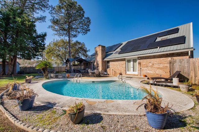 36 Tanglewood Circle, Fort Walton Beach, FL 32547