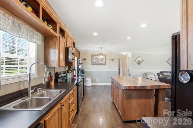 4111 Clontz Taylor Road, Marshville, NC 28103