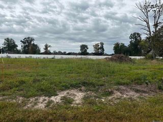 4-D-3 Courtney Rd, Gonzales, LA 70737