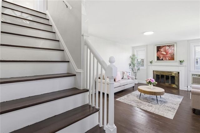 61 Rose Hill Drive, Cranston, RI 02920