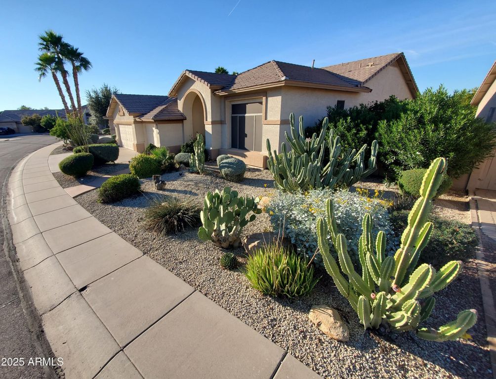 2466 W SHANNON Street, Chandler, AZ 85224