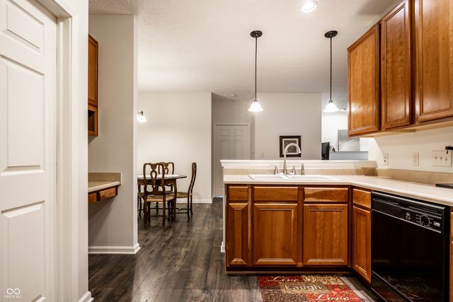 2614 Oneida Lane, Indianapolis, IN 46217