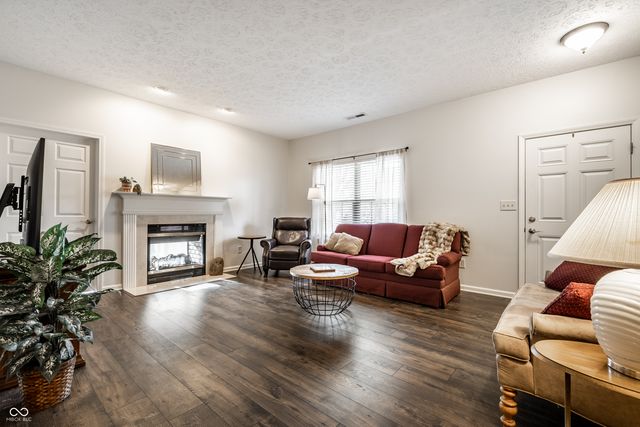 2614 Oneida Lane, Indianapolis, IN 46217