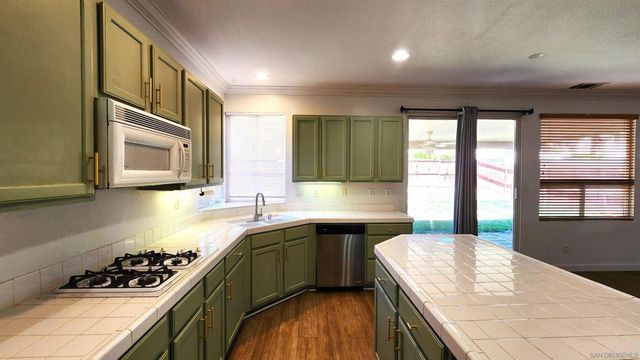 29629 Painted Desert Dr, Menifee, CA 92584