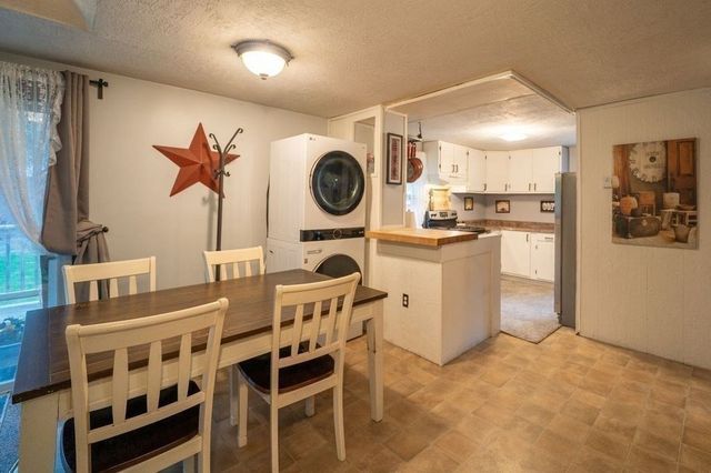 49 Fitzgerald Rd, Charlton, MA 01507