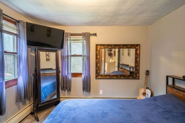 49 Fitzgerald Rd, Charlton, MA 01507