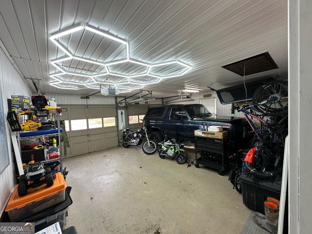 2015 Commonwealth, Cumming, GA 30041