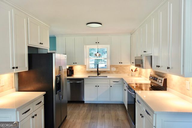 2015 Commonwealth, Cumming, GA 30041