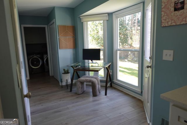 2015 Commonwealth, Cumming, GA 30041