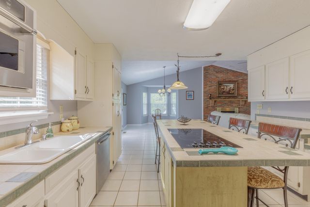 197 Lynn Trail, Lafayette, GA 30728