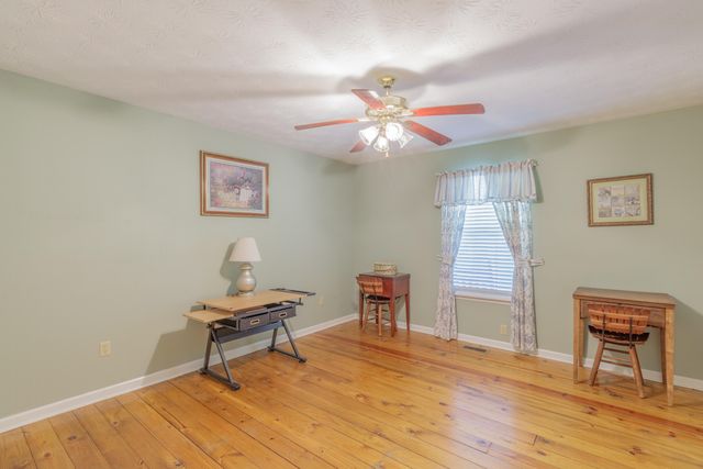197 Lynn Trail, Lafayette, GA 30728