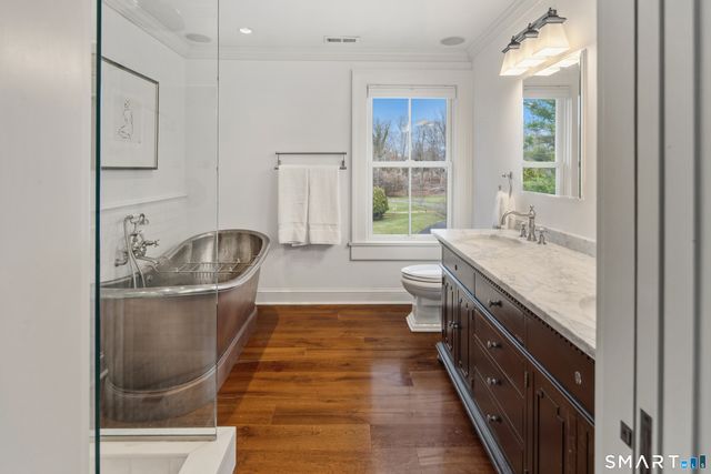 5 Middlesex Road, Darien, CT 06820
