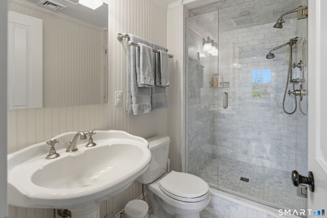 5 Middlesex Road, Darien, CT 06820