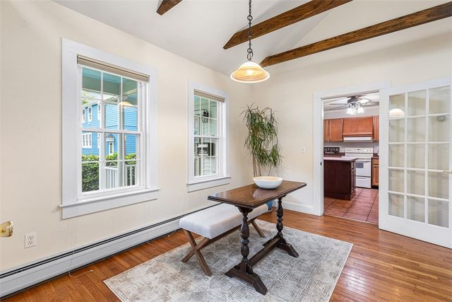 4 Garfield Avenue, Bristol, RI 02809