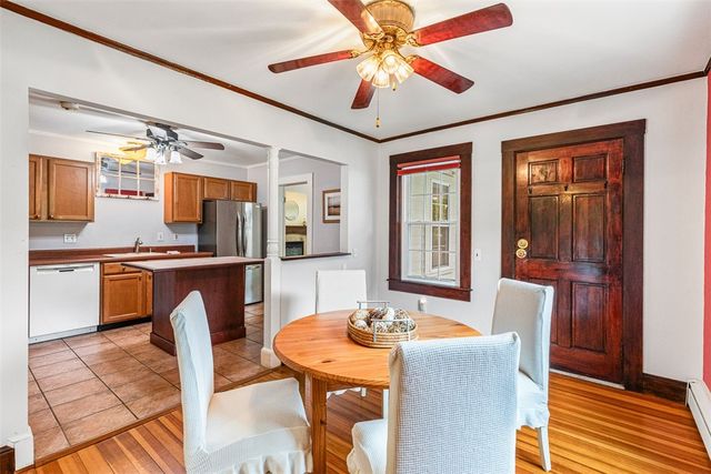 4 Garfield Avenue, Bristol, RI 02809