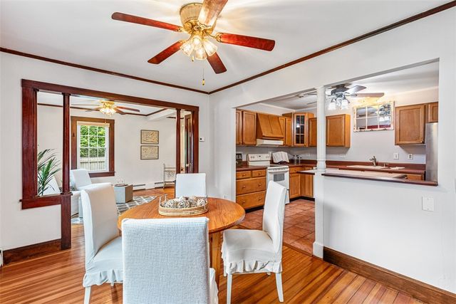 4 Garfield Avenue, Bristol, RI 02809
