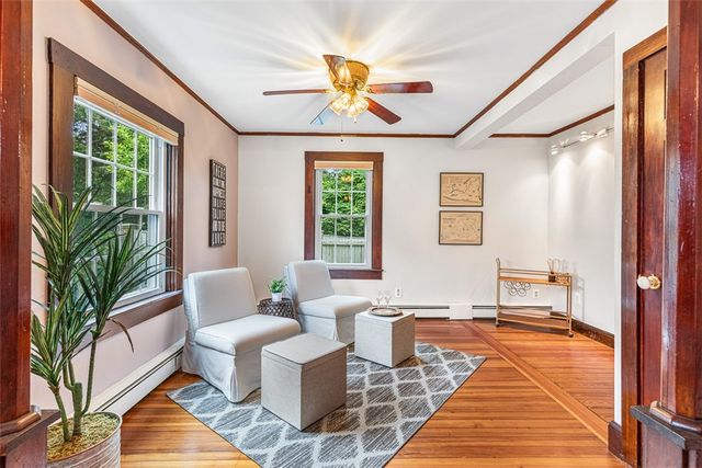 4 Garfield Avenue, Bristol, RI 02809