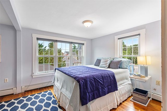 4 Garfield Avenue, Bristol, RI 02809