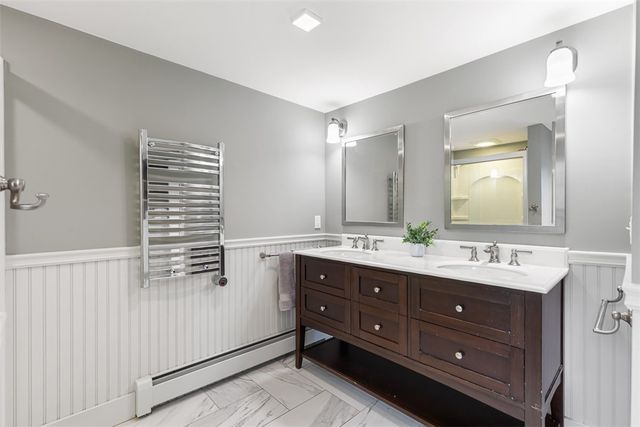 4 Garfield Avenue, Bristol, RI 02809
