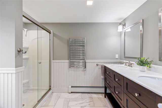 4 Garfield Avenue, Bristol, RI 02809