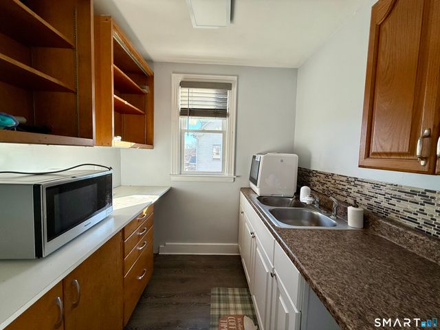 30 Russell Street, Ansonia, CT 06401