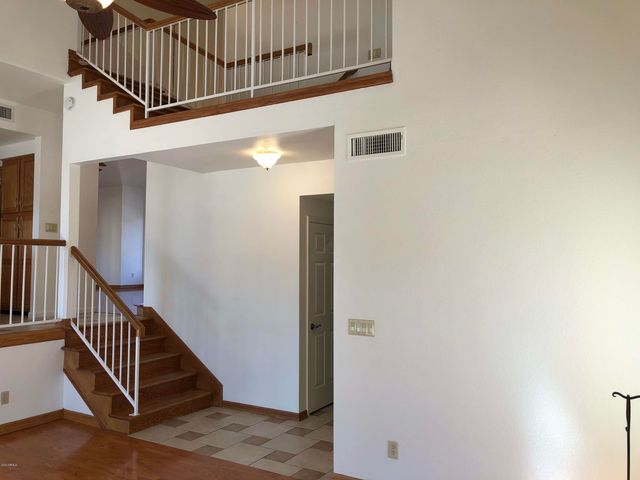 16226 S 37TH Way, Phoenix, AZ 85048