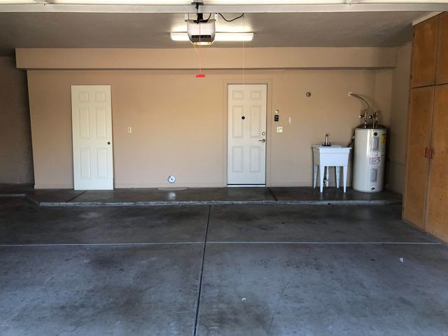 16226 S 37TH Way, Phoenix, AZ 85048