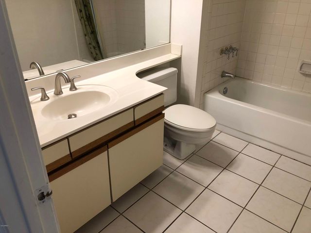 16226 S 37TH Way, Phoenix, AZ 85048