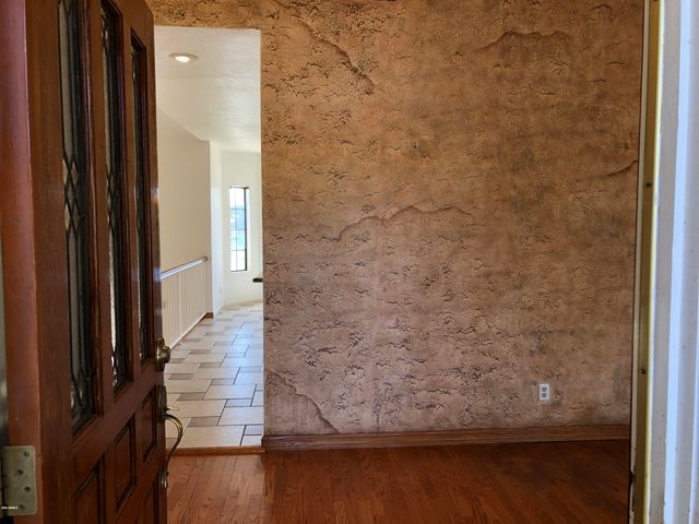 16226 S 37TH Way, Phoenix, AZ 85048