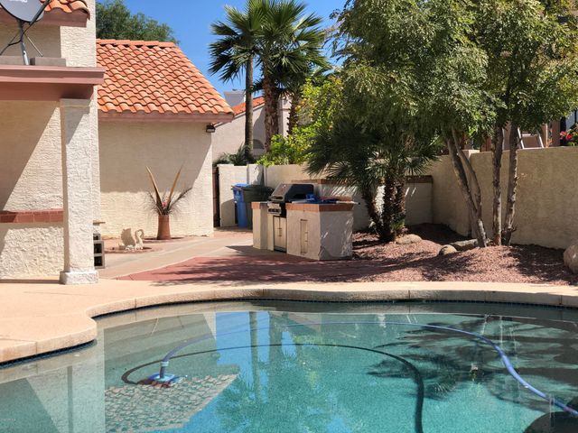 16226 S 37TH Way, Phoenix, AZ 85048