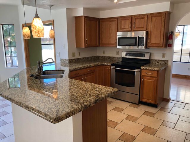 16226 S 37TH Way, Phoenix, AZ 85048
