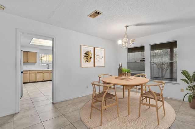 8239 Twin Tree Lane, Houston, TX 77071