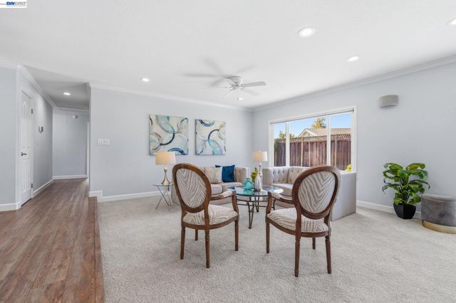 3325 Hudson Pl, Fremont, CA 94536