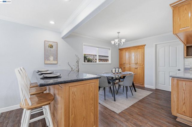 3325 Hudson Pl, Fremont, CA 94536