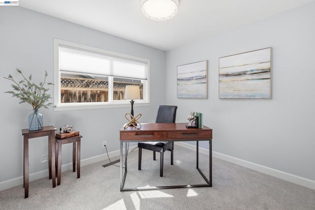 3325 Hudson Pl, Fremont, CA 94536